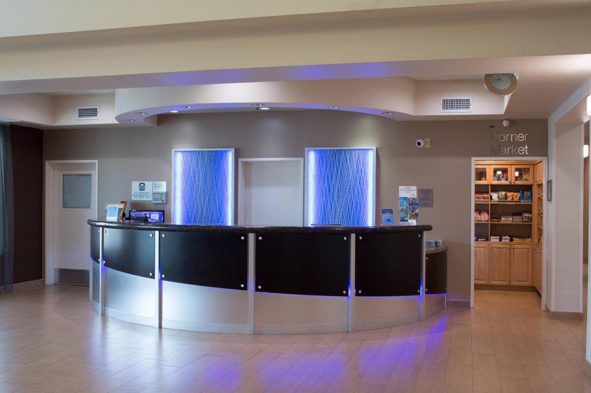 Fairfield Inn & Suites Oakland Hayward Dış mekan fotoğraf